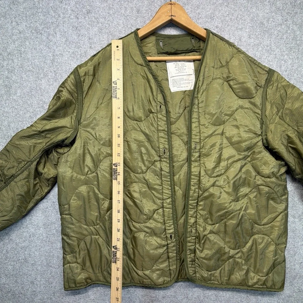 Vintage US Military Cold Weather M65 Field Coat Liner Size Large Woobie Green